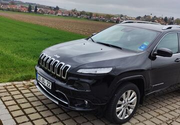 Jeep Cherokee 65.590 km 18.450 &euro; Neuburg 86633