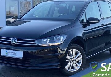 VW Touran 45.087 km 28.470 &euro; Schrobenhausen-Edelshsn. 86529