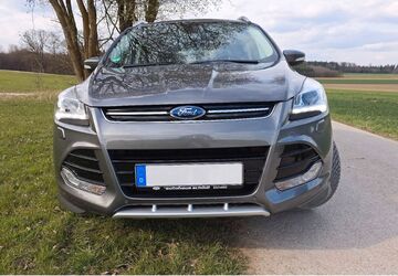 Ford Kuga 88.000 km 12.600 &euro; Hitzhofen 85122