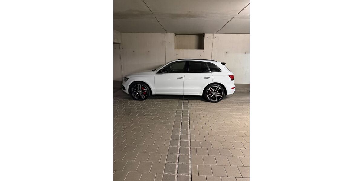 Audi SQ5 102.000 km 30.000 &euro; Pfaffenhofen 85276