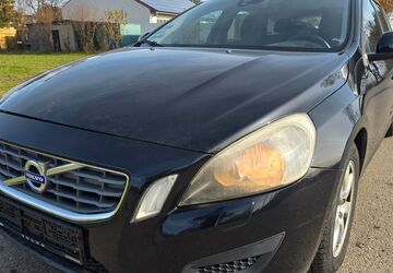 Volvo V60 145.000 km 4.998 &euro; Pfaffenhofen an der Ilm 85276