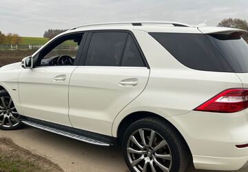 Mercedes-Benz ML 350 331.000 km 17.849 &euro; Pfaffenhofen an der Ilm (Gewerbegebiet Kuglhof) 85276