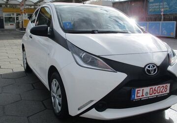 Toyota Aygo (X) 65.000 km 6.999 &euro; Ingolstadt 85055