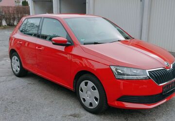 Skoda Fabia 32.800 km 10.600 &euro; Neuburg 86633