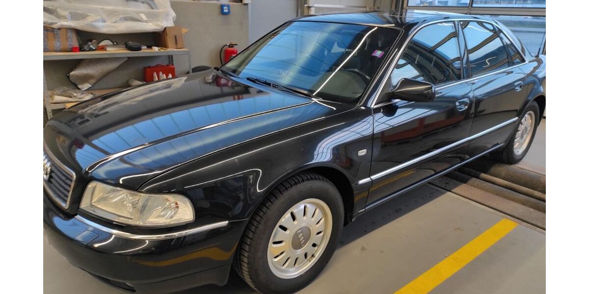 Audi A8 309.000 km 14.000 &euro; Riedenburg 93339