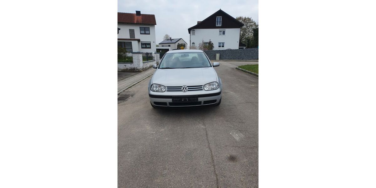 VW Golf 139.420 km 2.250 &euro; Kösching 85092