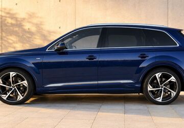 Audi Q7 71.000 km 47.300 &euro; Ingolstadt 85055
