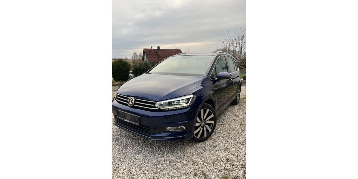 VW Touran 104.751 km 17.350 &euro; Oberhausen 86697