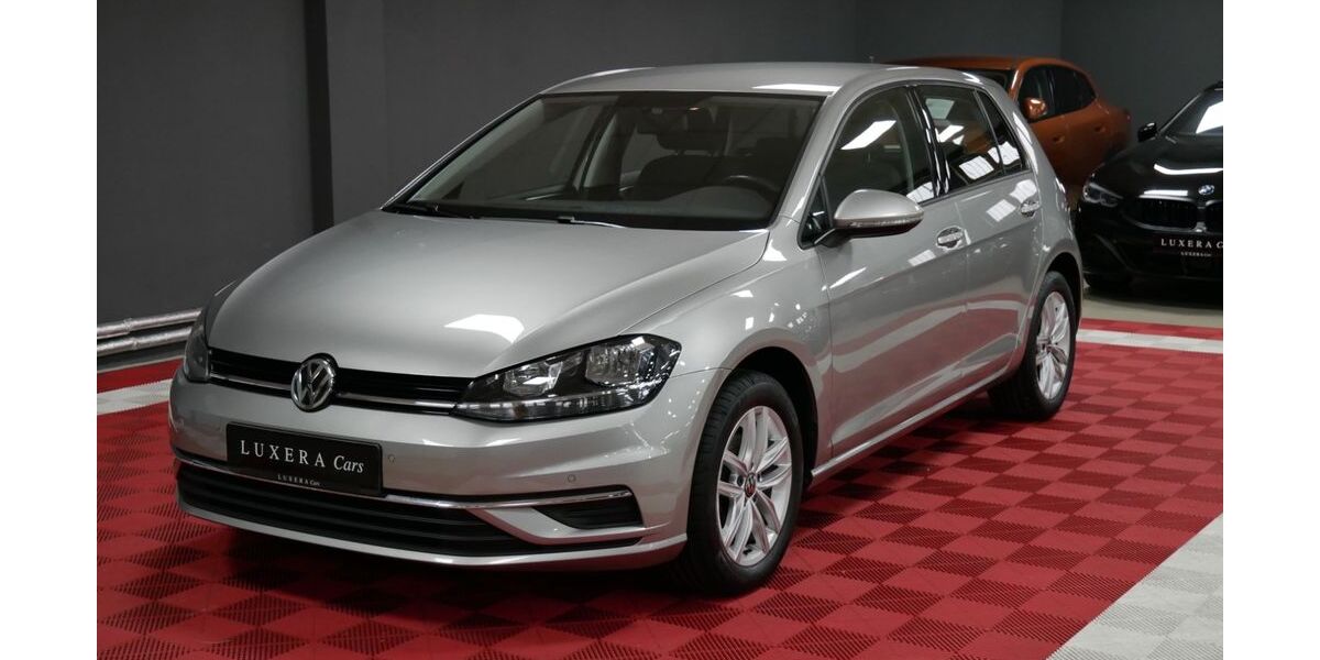 VW Golf 86.543 km 11.989 &euro; Großmehring 85098