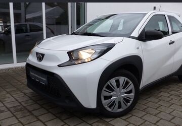 Toyota Aygo (X) 90.000 km 12.000 &euro; Bad Gögging 93333