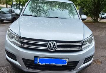 VW Tiguan 81.500 km 14.500 &euro; Ingolstadt 85057