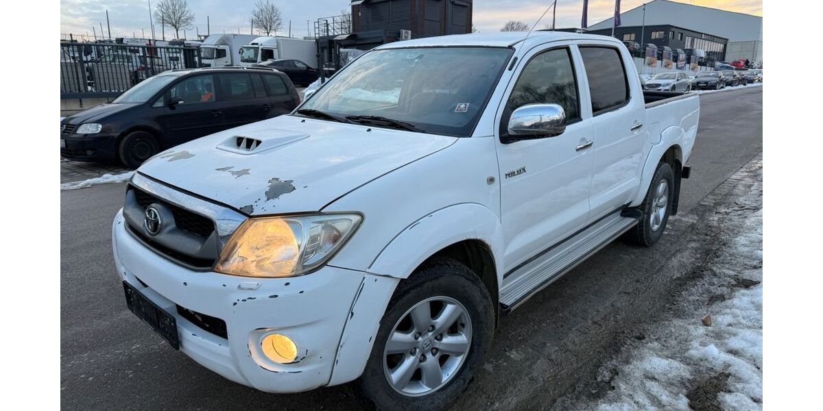 Toyota Hilux 298.000 km 13.089 &euro; Pfaffenhofen an der Ilm (Gewerbegebiet Kuglhof) 85276