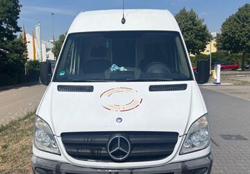 Mercedes-Benz Sprinter 195.427 km 7.350 &euro; Ingolstadt 85055