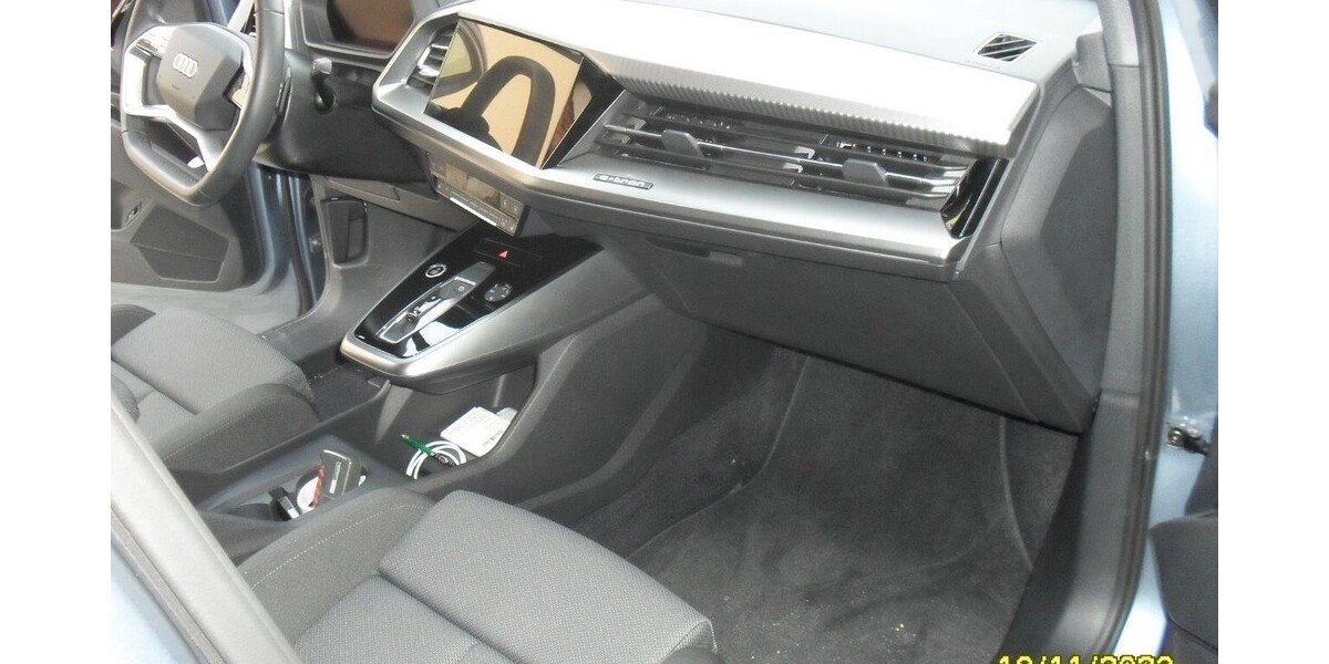 Audi Q4 5.800 km 48.000 &euro; Kösching 85092