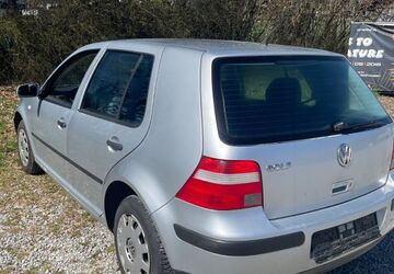 VW Golf 205.500 km 1.750 &euro; Mainburg 84048