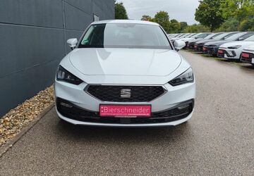 Seat Leon 4.900 km 27.250 &euro; Riedenburg 93339