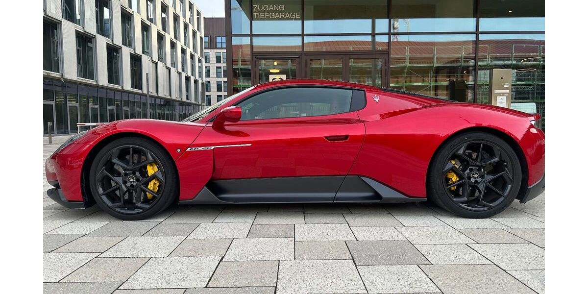 Maserati MC20 20.000 km 200.000 &euro; Ingolstadt 85055