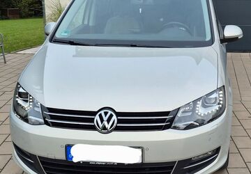 VW Sharan 152.500 km 15.499 &euro; Kösching 85092