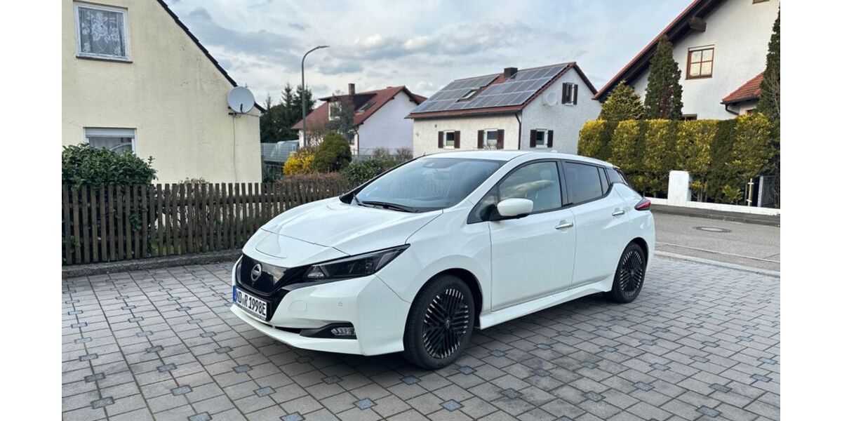 Nissan Leaf 59.000 km 14.950 &euro; Karlskron 85123