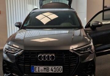 Audi Q3 14.000 km 41.900 &euro; Steinsdorf 93336