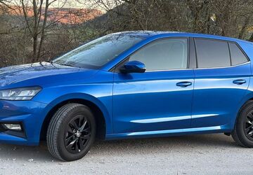 Skoda Fabia 47.000 km 15.990 &euro; Kinding 85125