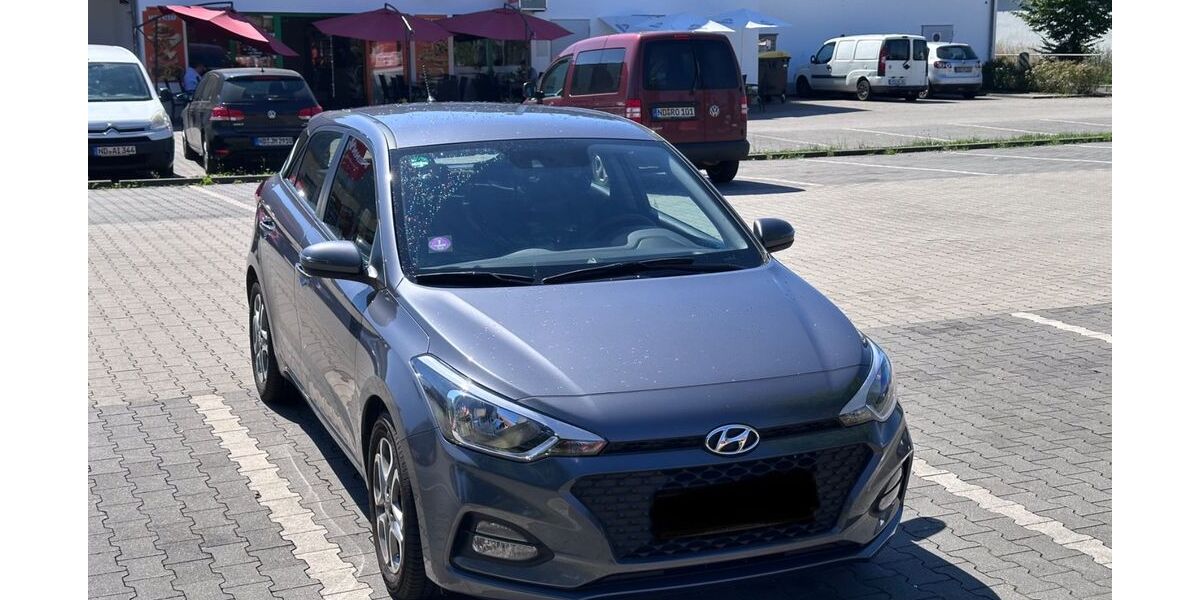 Hyundai i20 23.694 km 12.500 &euro; Baar-Ebenhausen 85107