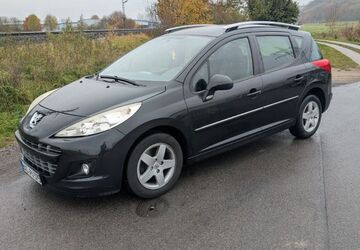 Peugeot 207 108.000 km 3.700 &euro; Wettstetten 85139