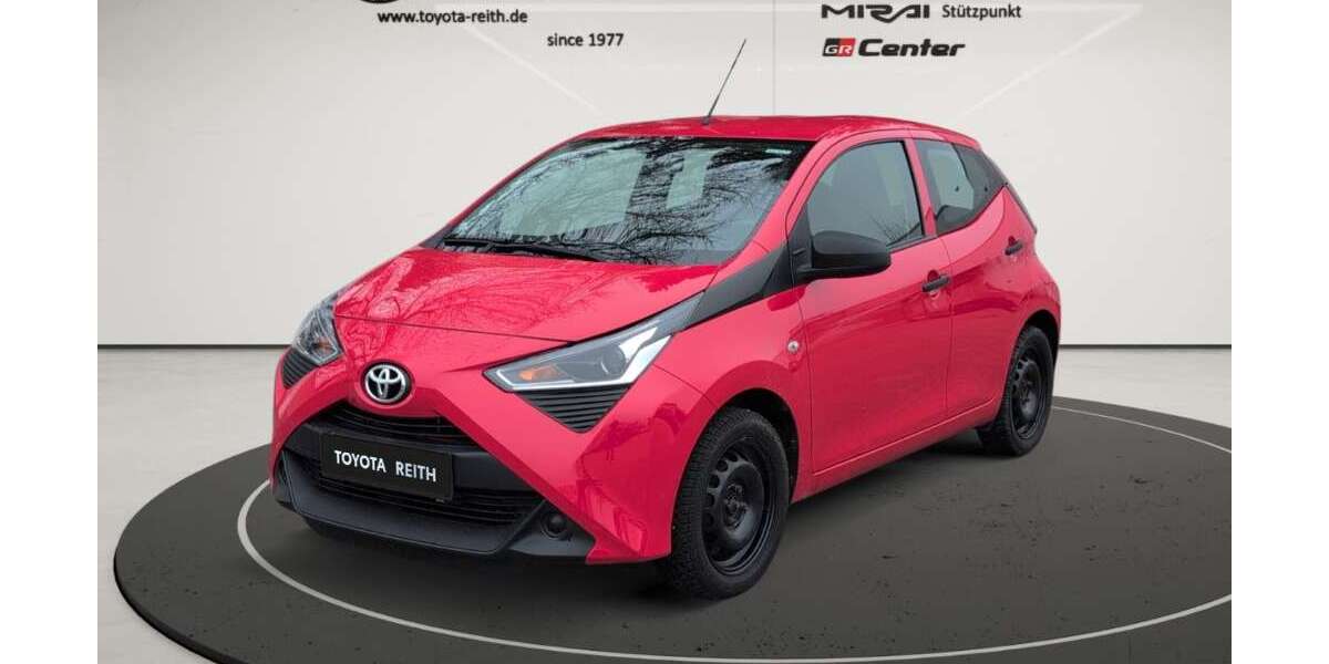 Toyota Aygo 30.720 km 9.950 &euro; Ingolstadt 85055