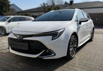 Toyota Corolla 29.990 km 27.980 &euro; Geisenfeld 85290