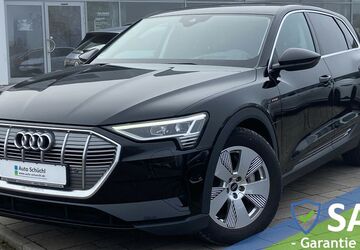 Audi e-tron 23.777 km 26.348 &euro; Schrobenhausen-Edelshsn. 86529
