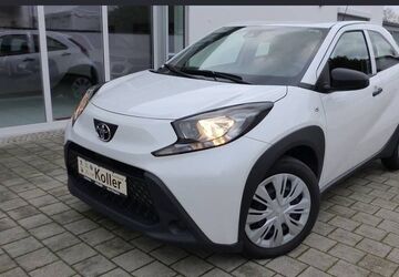 Toyota Aygo (X) 24.953 km 12.990 &euro; Bad Gögging 93333