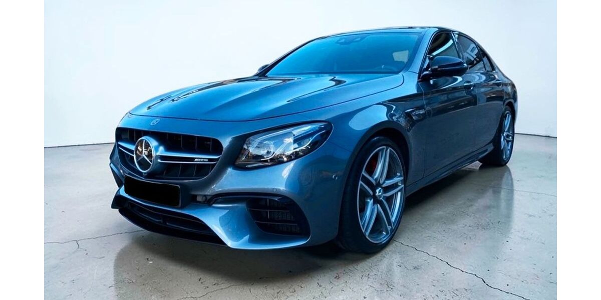 Mercedes-Benz E 63 AMG 110.000 km 60.900 &euro; Ernsgaden 85119