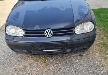 VW Golf 228.000 km 900 &euro; Pfaffenhofen a.d.Ilm 85276