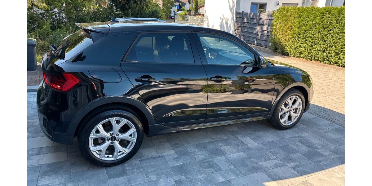 Audi A1 13.500 km 25.500 &euro; Kösching 85092