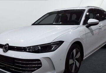 VW Passat 25.000 km 33.369 &euro; Mainburg 84048