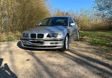 BMW 328 302.000 km 4.800 &euro; Pfaffenhofen 85276
