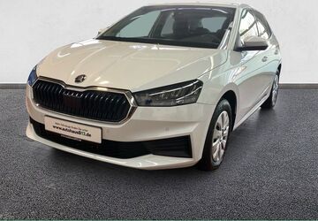 Skoda Fabia 62.500 km 18.690 &euro; Karlskron-Brautlach 85123
