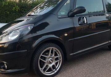 Peugeot 1007 134.000 km 5.999 &euro; Pfaffenhofen a.d.Ilm 85276