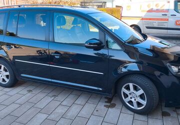 VW Touran 184.000 km 6.500 &euro; Nassenfels 85128