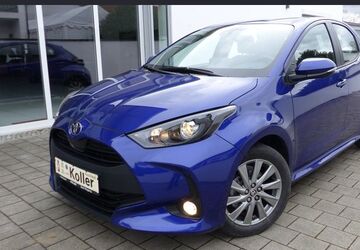 Toyota Yaris 20.000 km 18.990 &euro; Bad Gögging 93333