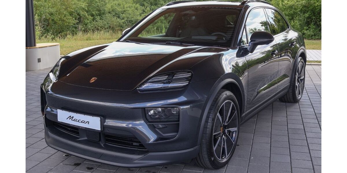 Porsche Macan 8.423 km 102.800 &euro; Ingolstadt 85053