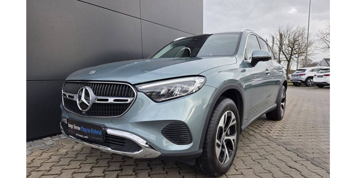 Mercedes-Benz GLC 300 10.500 km 58.849 &euro; Mainburg 84048