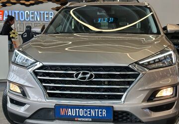 Hyundai TUCSON 146.900 km 16.999 &euro; Pfaffenhofen 85276