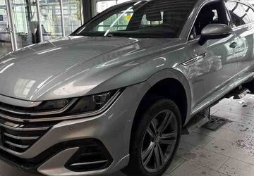VW Arteon 73.478 km 27.340 &euro; Mainburg 84048