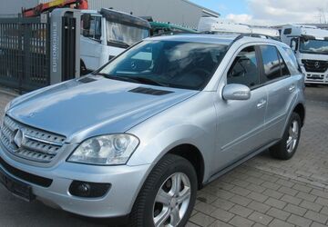 Mercedes-Benz ML 280 273.857 km 4.500 &euro; Ingolstadt 85055