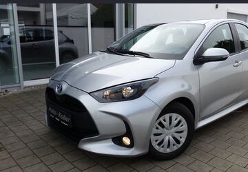 Toyota Yaris 88.910 km 18.900 &euro; Bad Gögging 93333