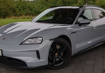 Porsche Taycan 24.800 km 95.800 &euro; Ingolstadt 85053