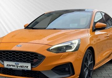 Ford Focus 86.800 km 22.890 &euro; Ingolstadt 85055