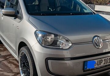 VW e-up! 42.000 km 9.950 &euro; Karlskron 85123