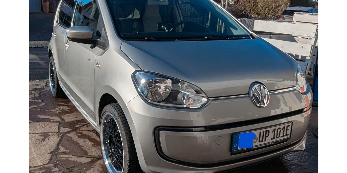 VW e-up! 42.000 km 9.950 &euro; Karlskron 85123